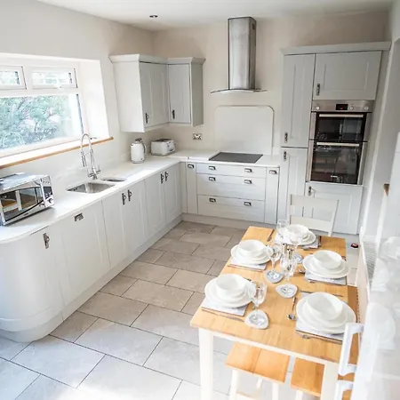 Tysylfaen Brecon Beacons Villa Llangenny Exterior photo
